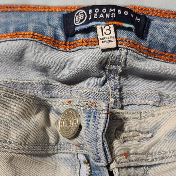 Jeans - Picture 3 of 3